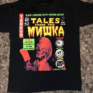 Medium black tales from the crypt t-shirt